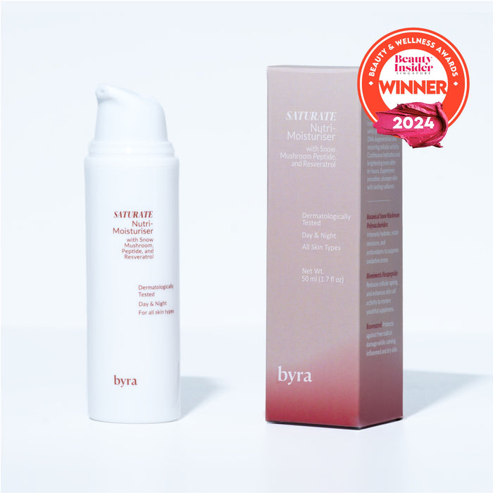 A water bomb for your skin. Deeply hydrates skin for over 6 hours. Containing Snow mushroom polysaccharides that traps hydration, peptides for collagen renewal, and resveratrol for antioxidant protection.